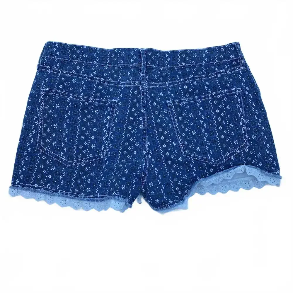 Betsey Johnson Dark Wash Paisley Lace Trim Jean Shorts | Size 12